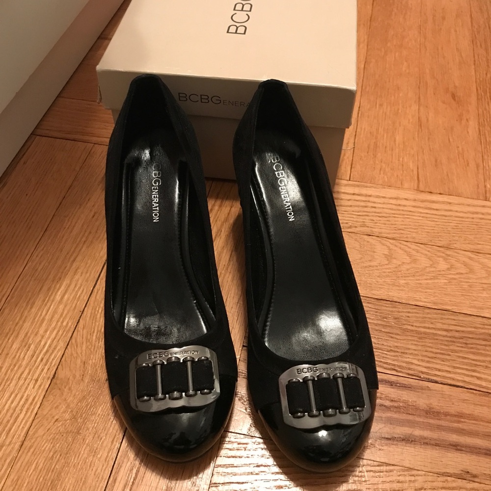 Lightly worn BCBG dress shoes